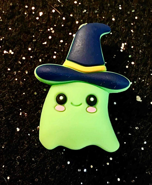 (1) Green Ghost Witch Focal Bead
