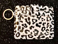 (1) Black and White Leopard Wallet/Card Holder