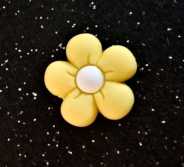 (1) Chunky Yellow Flower Focal Bead