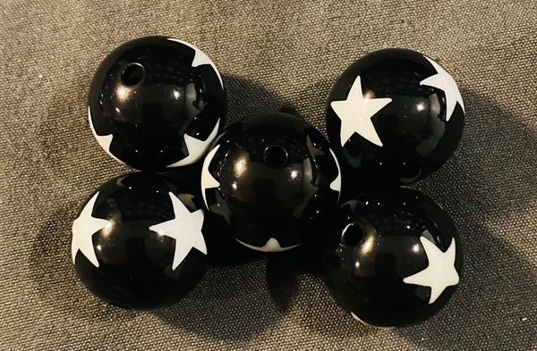 (5) Black with White Star 20mm Beads
