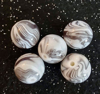 (5) Black & White Marble Swirl 20mm Beads