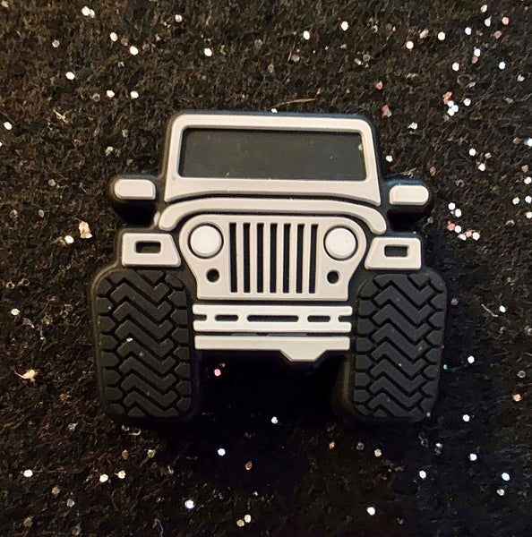 (1) Gray Jeep Focal Bead