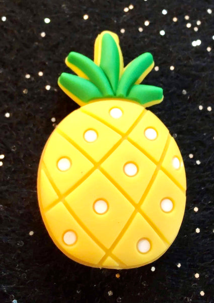(1) Pineapple Silicone Bead