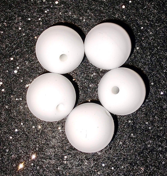 (5) White Round 15mm Silicone Beads