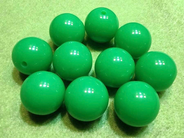 (10) 18mm Dark Green Beads