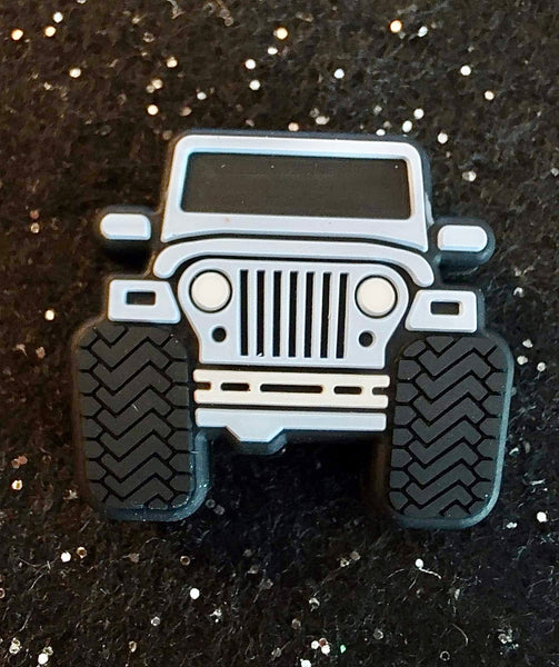 (1) Silver Jeep Focal Bead