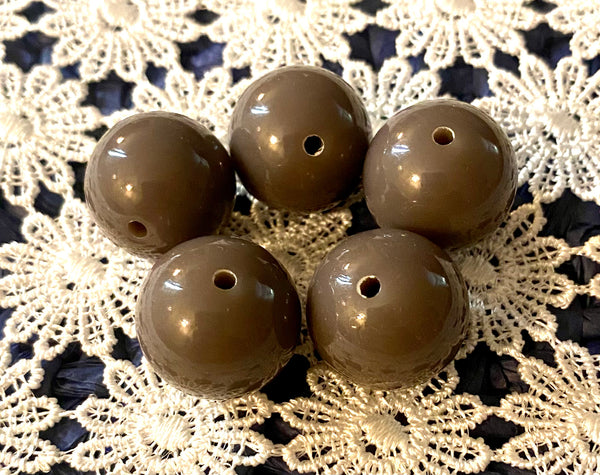 (5) Dark Gray 20mm Beads