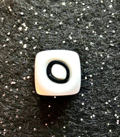 (1) Letter O Silicone Bead