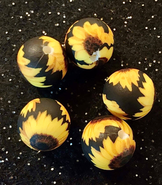 (5) Sunflower 15mm Silicone Beads