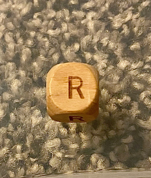 (1) Wooden "R" Bead